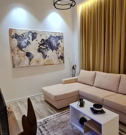 New Modern In The Center Of *